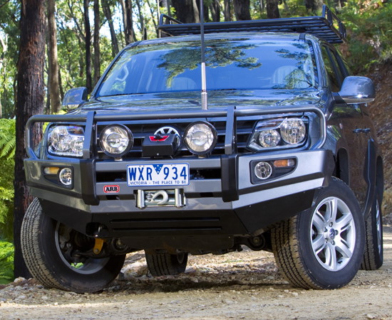 ARB Windenstossstange Volkswagen Amarok bis 2016 schwarz beschichtet, mit Parksensor