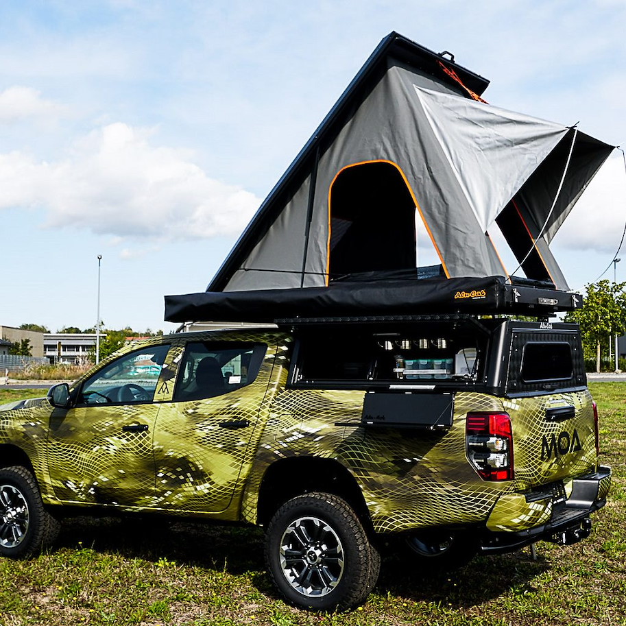 Alu-Cab Hardtop "Explorer" für Mitsubishi L200/Fiat Fullback 2016-2023 Doppelkabine schwarz/geriffelt