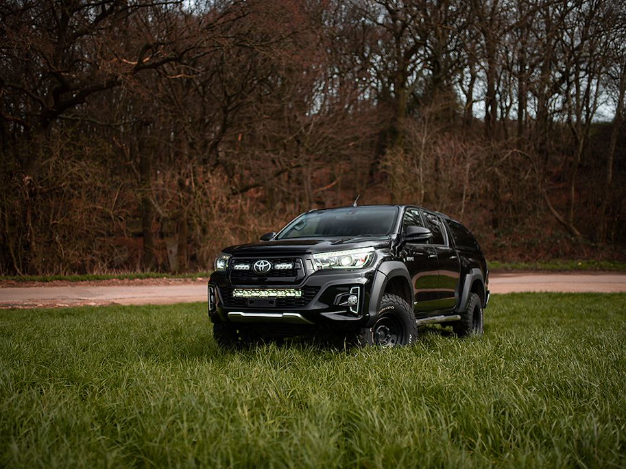 Lazer Stossfängerträgermontagesatz für Toyota Hilux (2017-2020)