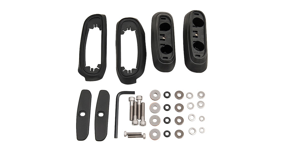 Rhino Rack Basiskit (2 Stk.) Toyota Land Cruiser J200 hinten