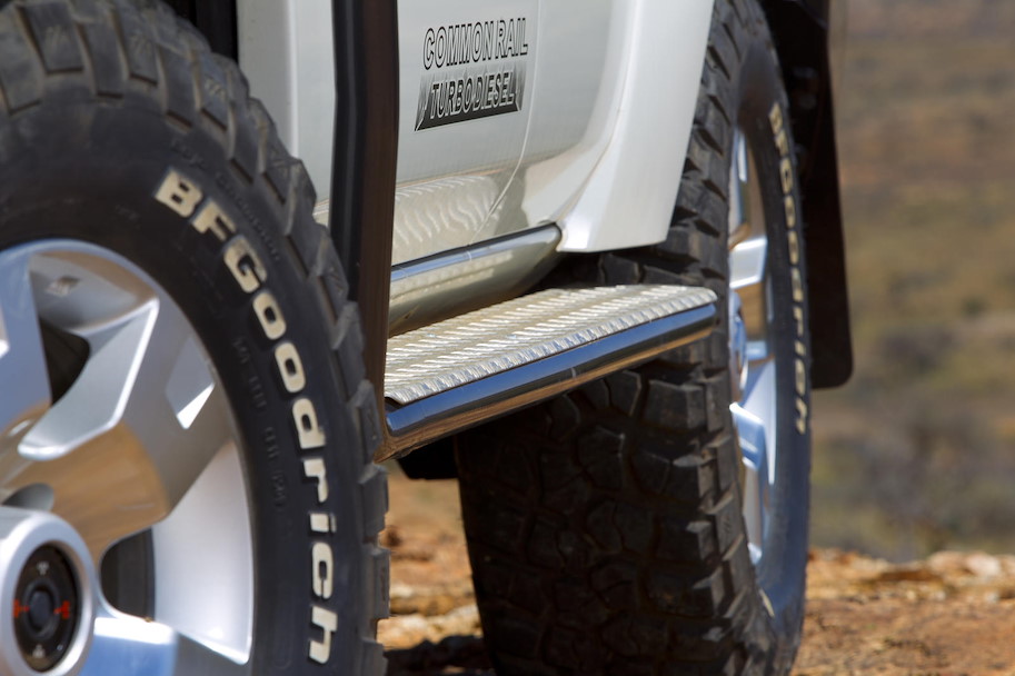 ARB Side Rails und Steps für Nissan Patrol Y61, ab 10/04