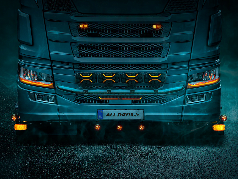 LKW-Front mit Strands-Positionsleuchten