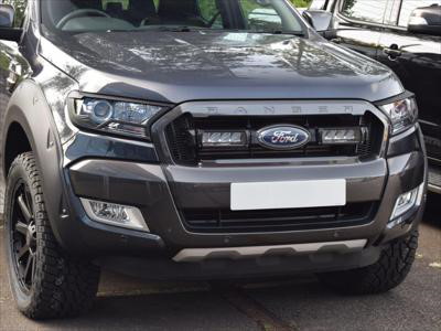 Lazer Lamps Kühlergrill-Kit Ford Ranger (2016-2018) inkl. 2x Triple-R 750 G2 Elite