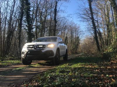 Lazer Lamps Kühlergrill-Kit Mercedes X-Klasse (2017-2020) inkl. 2x Triple-R 750 G2 Elite