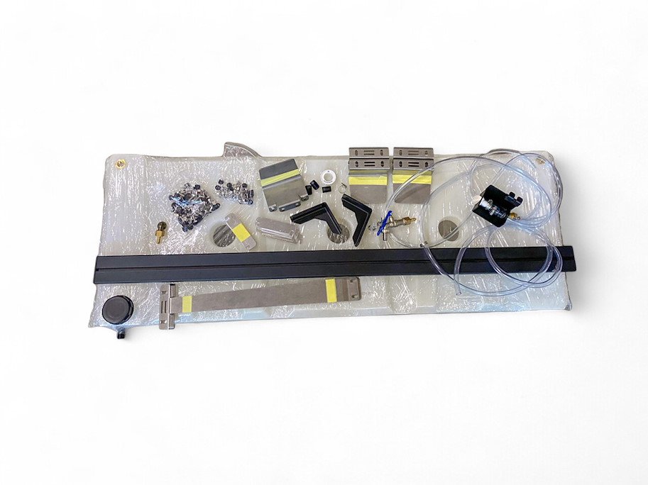Alu-Cab Canopy Camper & ModCAP Wassertank Montage-Kit für Toyota Land Cruiser