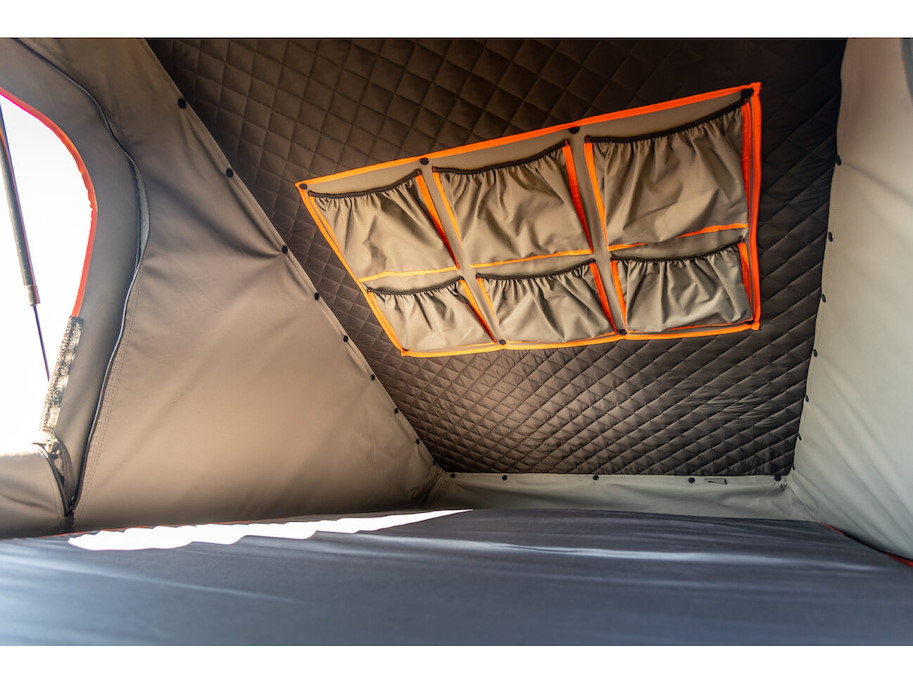 Alu-Cab Canopy Camper 5,7" Dodge RAM 1500 DT 2009-2022, schwarz