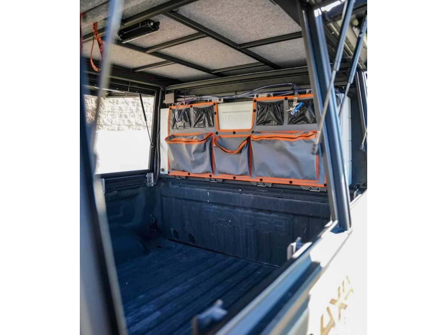 Alu-Cab Canopy Camper 6,5" Toyota Tundra 2007-2021, schwarz