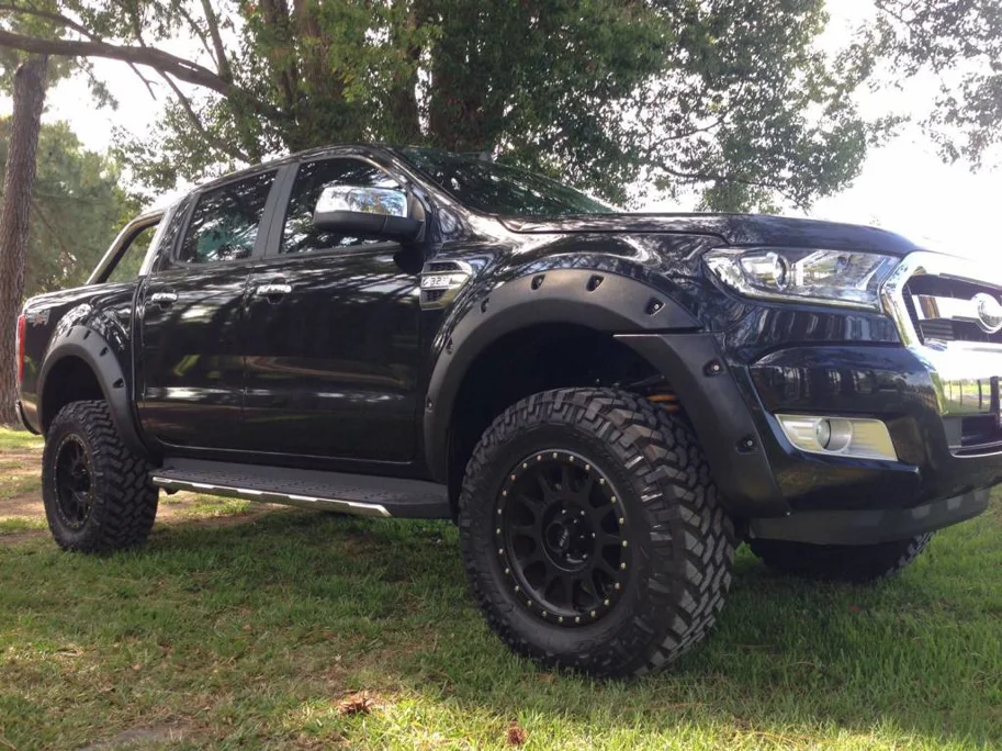Kut Snake Kotflügelverbreiterung Ford Ranger PX1 und PX2 55 mm (2011-2019)