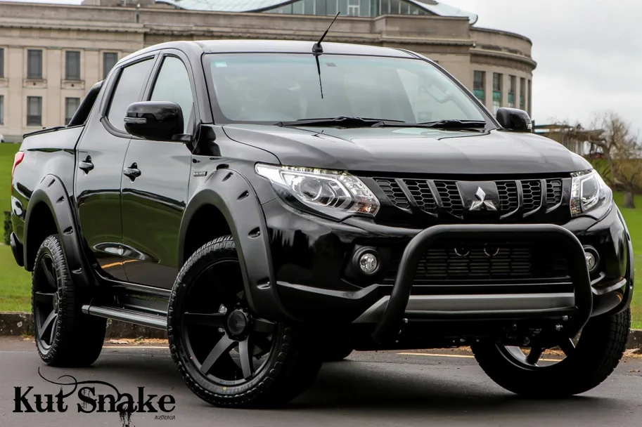 Kut Snake Kotflügelverbreiterung Mitsubishi L200 MQ 70 mm (2015-2017)