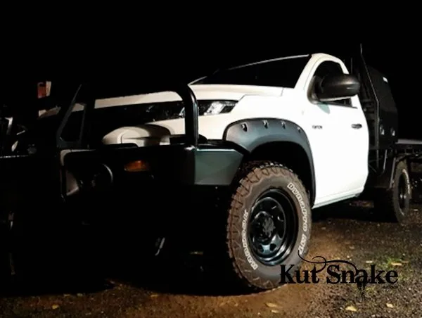 Kut Snake Kotflügelverbreiterung Mitsubishi L200 MR 70 mm (2018-2024)