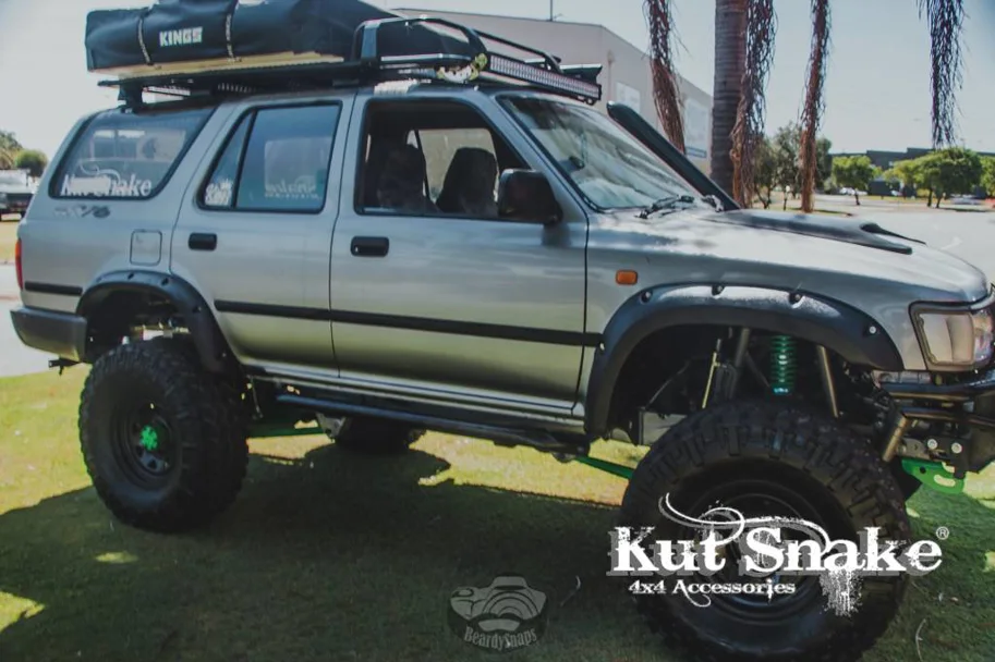 Kut Snake Kotflügelverbreiterung Toyota 4Runner / Hilux Surf 95 mm (1989-1995)