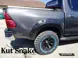 3BF1806D_Toyota-Hilux-Revo-2018-4-1-2.jpg