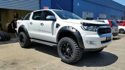 Kut Snake Kotflügelverbreiterung Ford Ranger PX1 und PX2 95 mm (2011-2019)