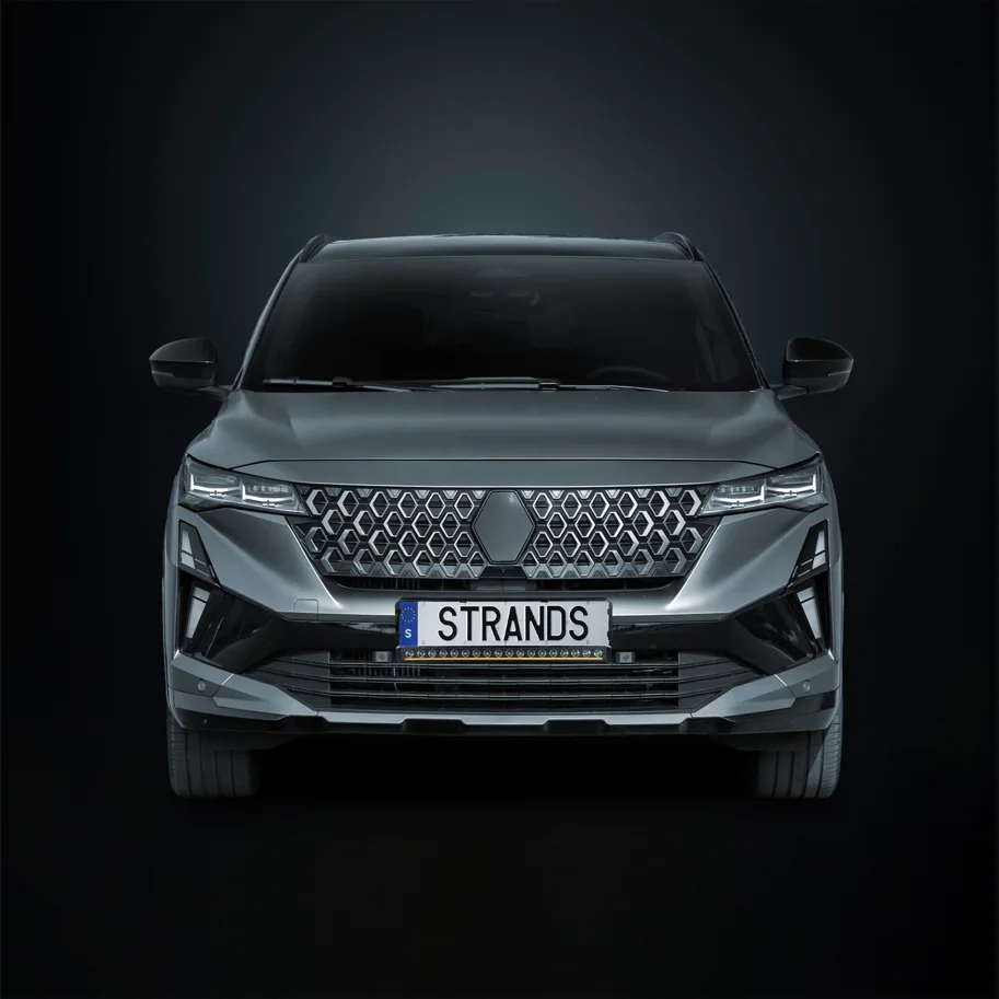 Strands NUUK D-LINE LED-Bar 20" Komplettkit mit Kennzeichenhalter für Renault Austral (ab 2026)