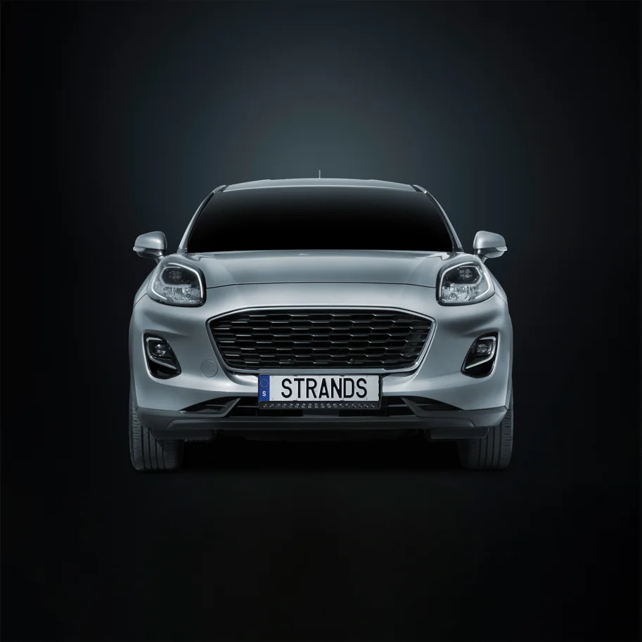 Strands NUUK E-LINE BLACK LED-Bar 20" Komplettkit mit Kennzeichenhalter für Ford Puma (ab 2024)