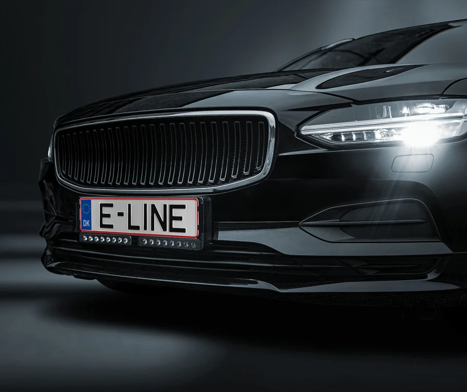 Strands NUUK E-Line Duo Black LED-Bar mit Kennzeichenhalter